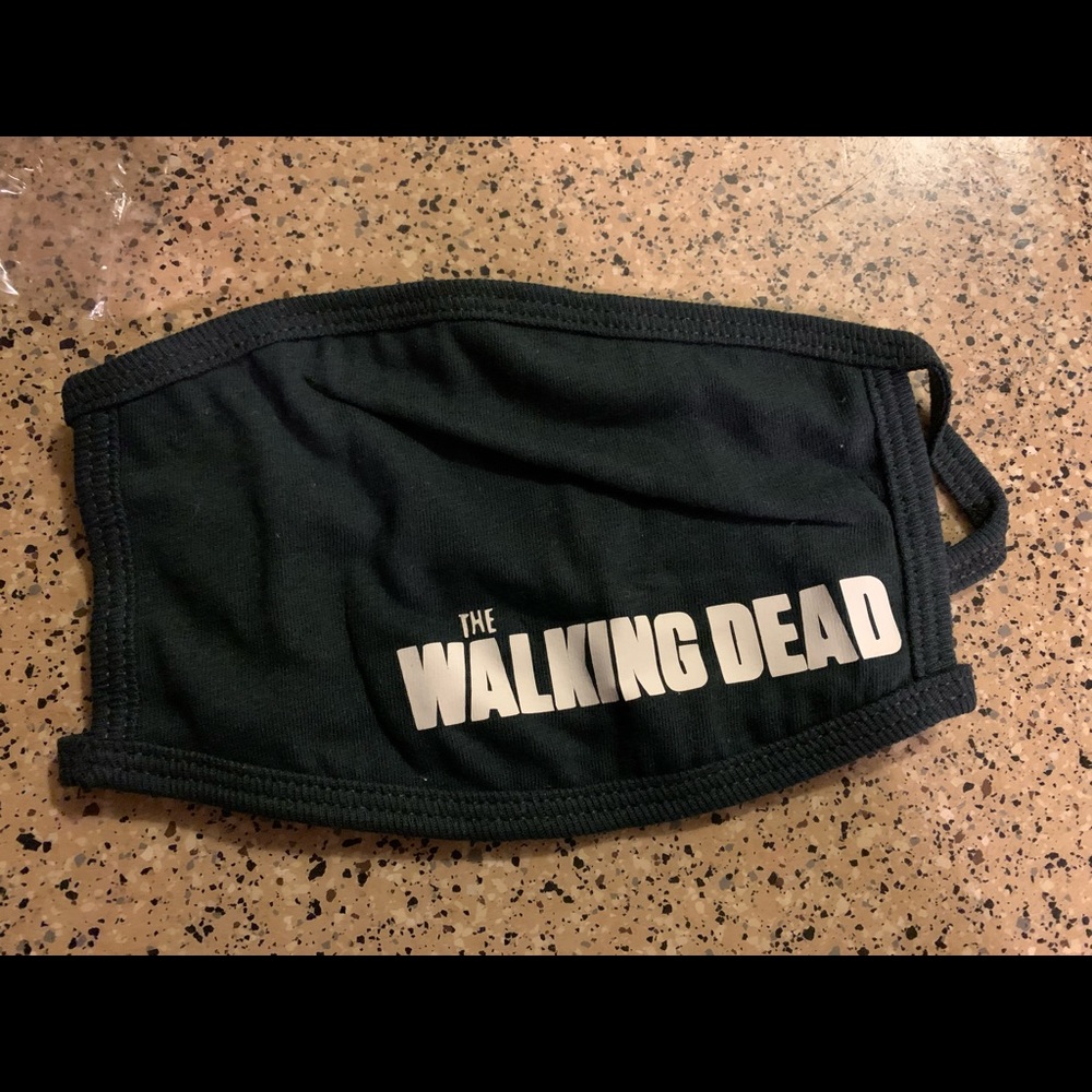 Walking Dead brand new face mask